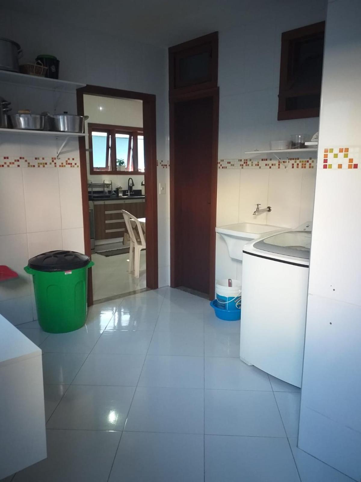 Linda Casa Com Piscina Em Interlagos Vila Velha Es Villa ภายนอก รูปภาพ